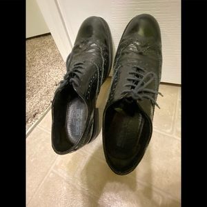 Kids dress shoes